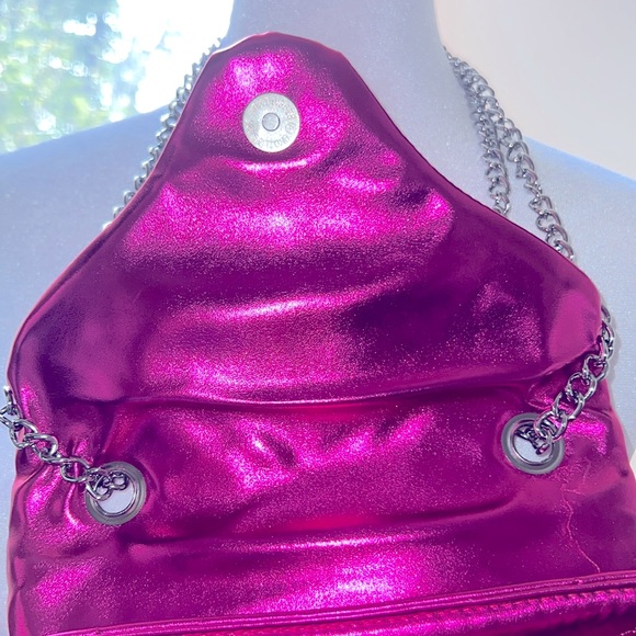 Metallic Fuchsia bag - Picture 3 of 4